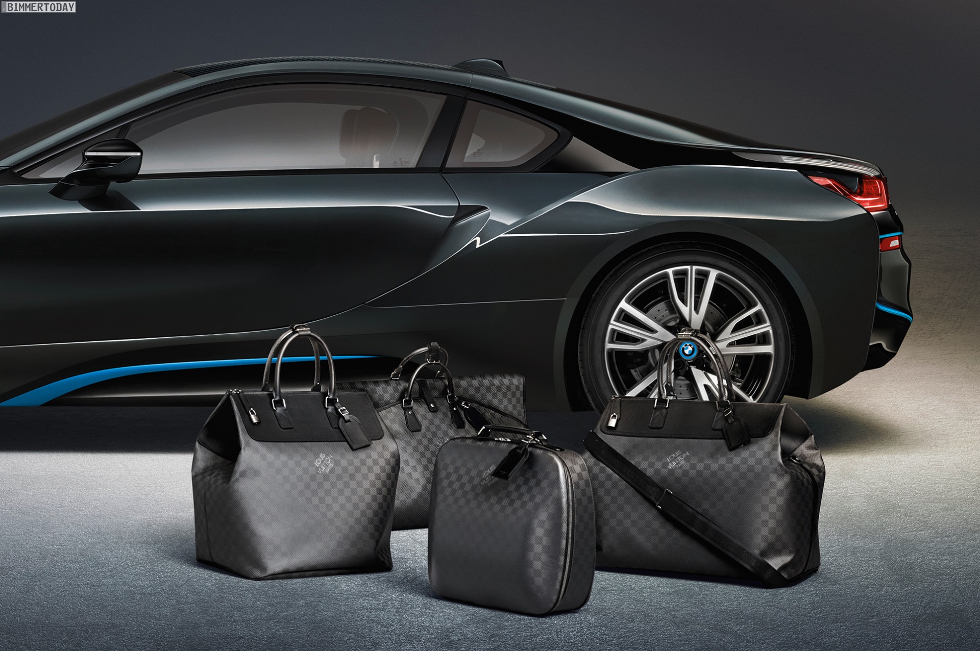 BudNews - Fast and luxurious: Louis Vuitton meets BMW